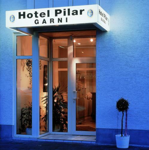 Hotel Pilar Garni Cologne Exterior photo