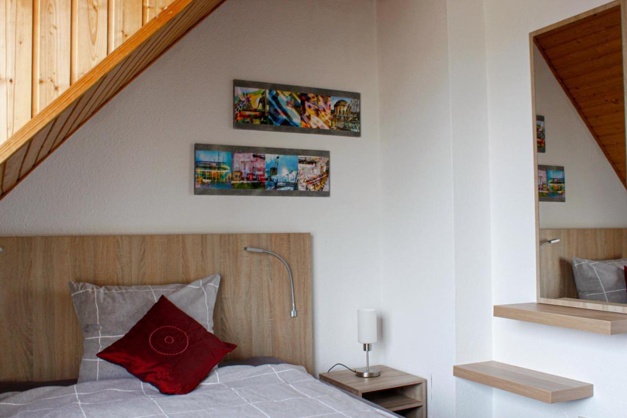 Hotel Pilar Garni Cologne Exterior photo
